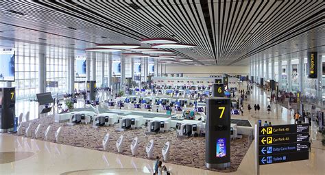 changi terminal 4 to 2.